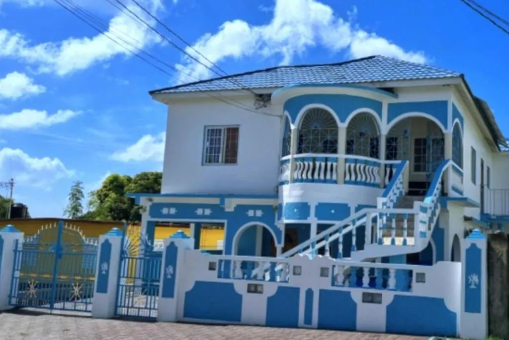 St Thomas Oasis Apartment Lyssons